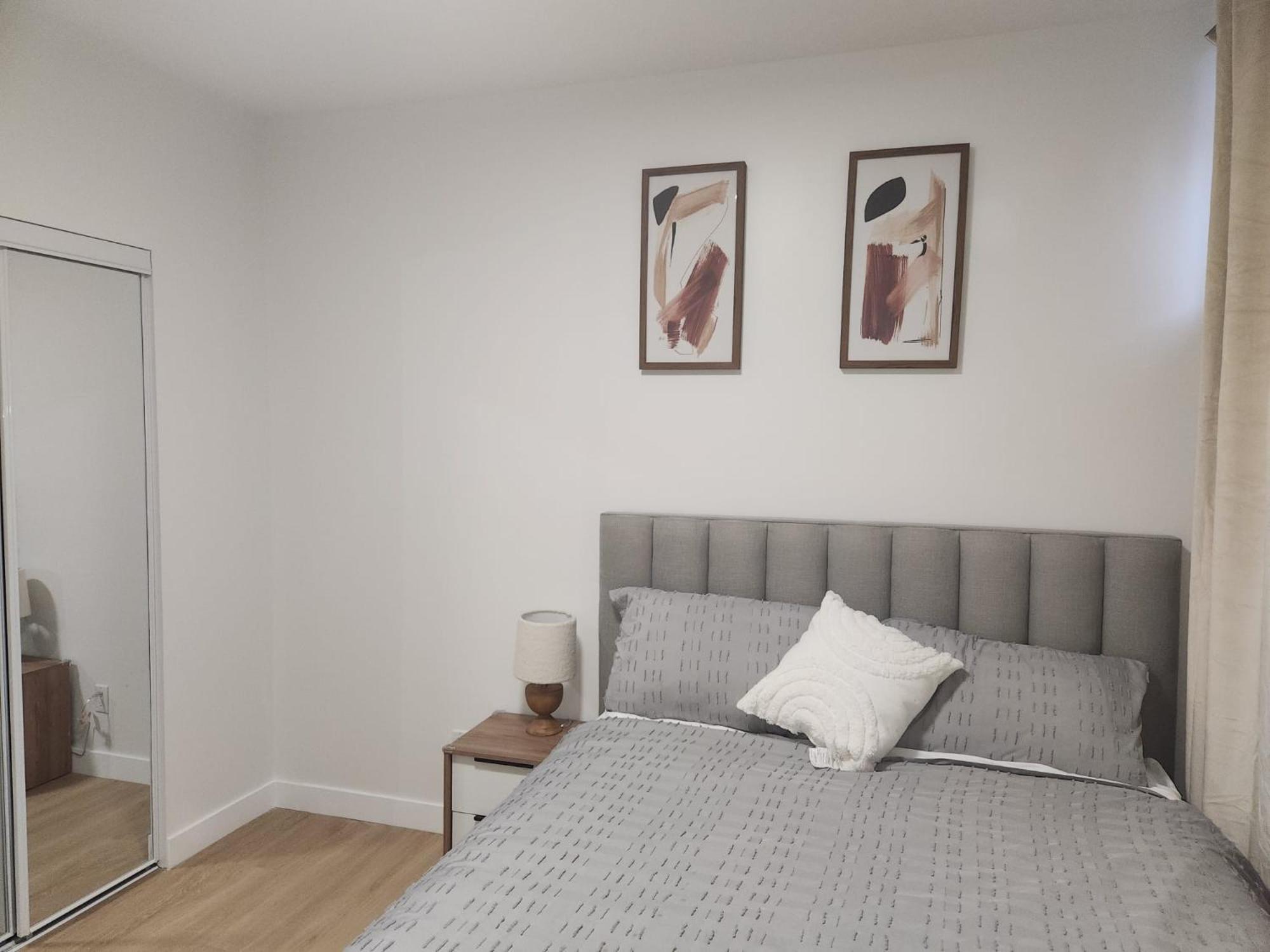 Brand New Deluxe 2 Bedroom Suite With Ac & Den YYC 외부 사진